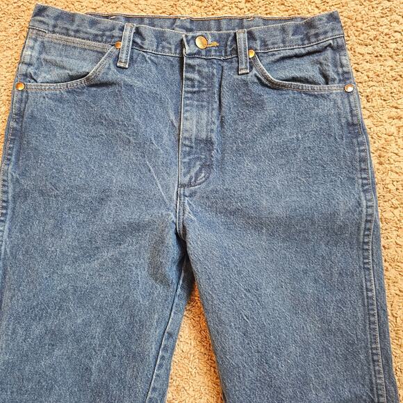 Wrangler 936DEN Jeans Mens Tag 34x30 Fit 32x28 Blue Dark Wash Denim Cowboy Cut - Picture 2 of 11